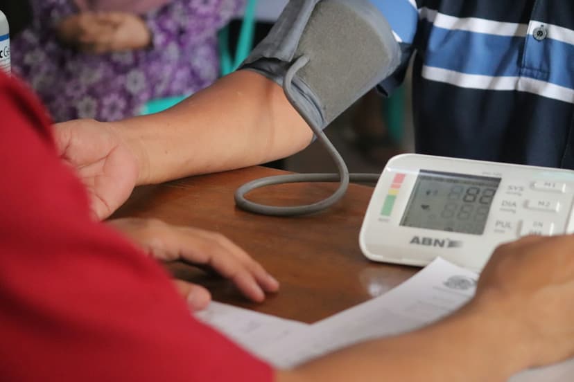 How to Choose the Right Remote Monitoring Devices for Your Patients